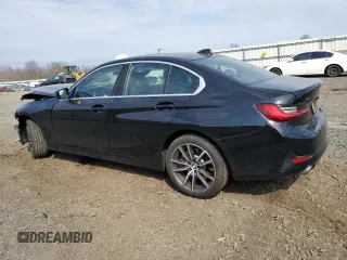 2022 BMW 3 Series 330i xDrive z VIN 3MW5R7J05N8C55952, wystawiony jako Copart lot #48732905 z przebiegiem 4 521 mil mil oraz Szkoda całkowita • Salvage title. Historia ofert i sprzedaży dostępna na DreamBid. Obrazek 2.