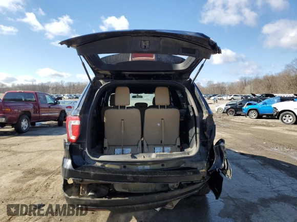 2017 Ford Explorer with VIN 1FM5K8BH1HGC09070, listed as a Copart auction lot 43311845 with 114,777 mi miles and Salvage Title. Bid and sale history available at carsss.com. Image 6.