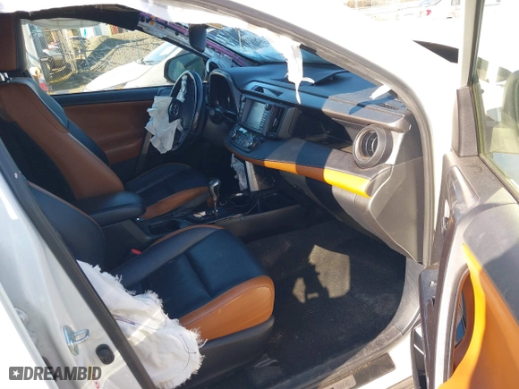 2017 Toyota RAV4 SE with VIN JTMJFREV8HJ154425, listed as a IAAI auction lot 41558304 with 1 mi miles. Bid and sale history available at carsss.com. Image 5.