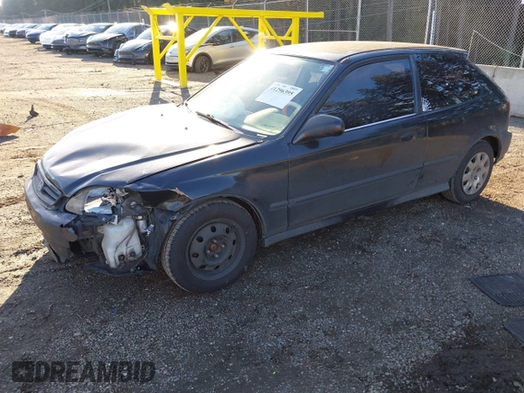 2000 Honda Civic DX z VIN 2HGEJ6443YH100685, wystawiony jako IAAI lot #41296395 z przebiegiem 207 125 mil mil oraz . Historia ofert i sprzedaży dostępna na DreamBid. Obrazek 18.