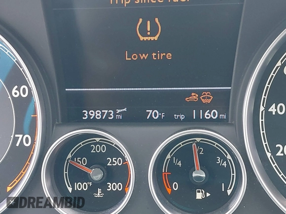 2013 Bentley Continental GT with VIN SCBGR3ZAXDC080271, listed as a IAAI auction lot 39498924 with 39,873 mi miles and . Bid and sale history available at DreamBid. Image 15.