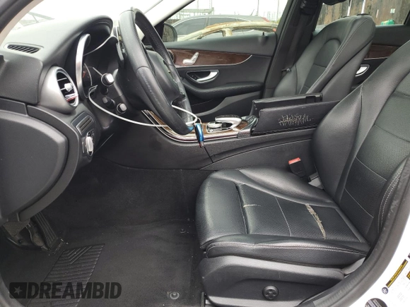 2016 Mercedes-Benz C 300 with VIN 55SWF4JB3GU155989, listed as a Copart auction lot 61872425 with 132,637 mi miles and Salvage title. Bid and sale history available at DreamBid. Image 7.