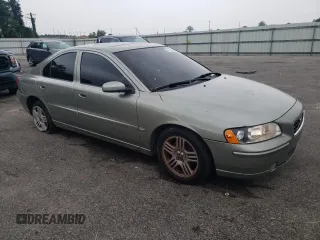 2006 Volvo S60 2.5L Turbo with VIN YV1RS592762555327, listed as a Copart auction lot 71220294 with 171,250 mi miles and Salvage Title. Bid and sale history available at carsss.com. Image 4.