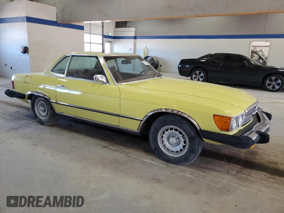 1975 Mercedes-Benz SL with VIN 10704412022665, listed as a Copart auction lot 49290605 with 85,380 mi miles and Clean title. Bid and sale history available at DreamBid. Image 4.