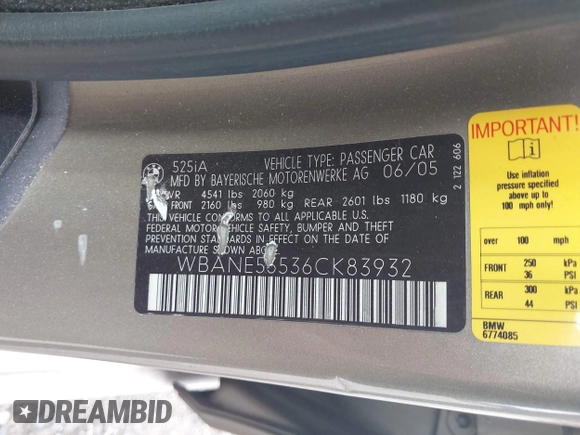 2006 BMW 5 Series 525i with VIN WBANE53536CK83932, listed as a IAAI auction lot 41929809 with 174,877 mi miles. Bid and sale history available at carsss.com. Image 9.