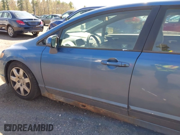 2006 Honda Civic LX z VIN 1HGFA16536L116964, wystawiony jako IAAI lot #42166701 z przebiegiem 276 970 mil mil oraz . Historia ofert i sprzedaży dostępna na DreamBid. Obrazek 6.
