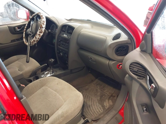 2005 Hyundai Santa Fe GLS with VIN KM8SC73E95U890509, listed as a IAAI auction lot 41726541 with 171,992 mi miles. Bid and sale history available at carsss.com. Image 5.