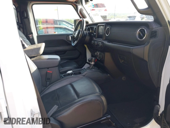 2018 Jeep Wrangler Unlimited Sahara z VIN 1C4HJXEG0JW321355, wystawiony jako IAAI lot #42343112 z przebiegiem 102 457 mil mil oraz . Historia ofert i sprzedaży dostępna na DreamBid. Obrazek 5.