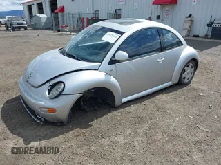 1999 Volkswagen Beetle GLX with VIN 3VWDD21C3XM457125, listed as a IAAI auction lot 39129482 with 156,710 mi miles and . Bid and sale history available at DreamBid. Image 2.