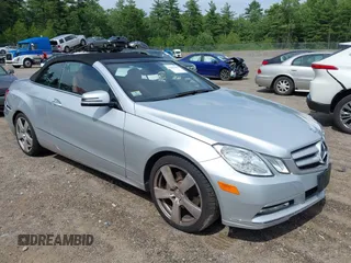 2013 Mercedes-Benz E 350 z VIN WDDKK5KF7DF206507, wystawiony jako IAAI lot #42639667 z przebiegiem 95 340 mil mil oraz . Historia ofert i sprzedaży dostępna na DreamBid. Obrazek 1.