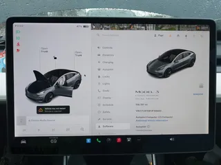 2018 Tesla Model 3 Long Range Battery with VIN 5YJ3E1EB1JF149423, listed as a IAAI auction lot 41896090 with 158,787 mi miles and . Bid and sale history available at DreamBid. Image 19.