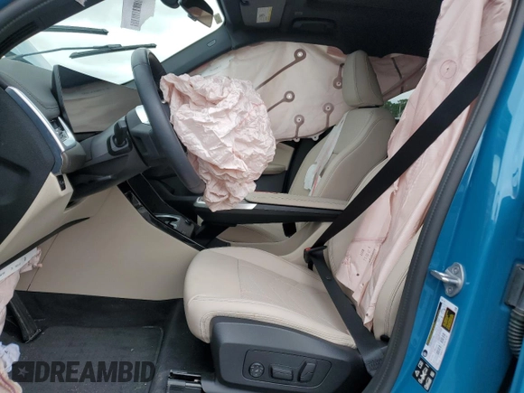 2025 BMW X1 xDrive28i z VIN WBX73EF06S5070458, wystawiony jako Copart lot #59026785 z przebiegiem Nie podano mil oraz Szkoda całkowita • Salvage title. Historia ofert i sprzedaży dostępna na DreamBid. Obrazek 7.