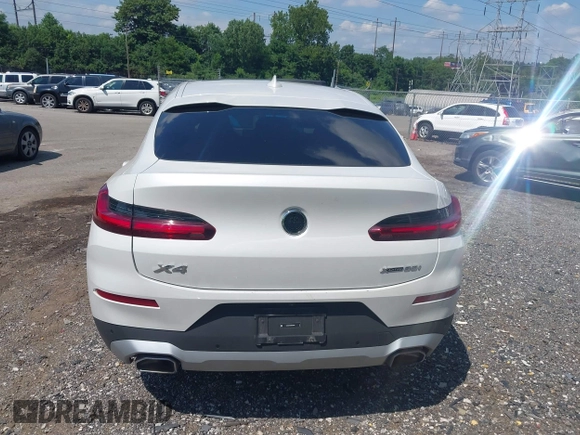2024 BMW X4 xDrive30i with VIN 5UX33DT02R9W73855, listed as a IAAI auction lot 42712082 with 30,654 mi miles and . Bid and sale history available at DreamBid. Image 16.