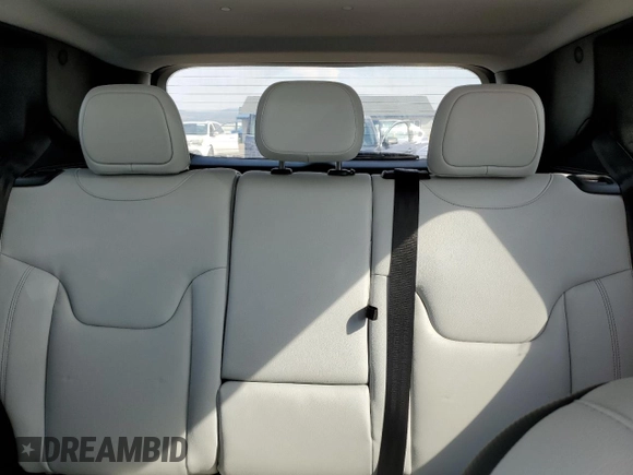 2022 Jeep Renegade Limited z VIN ZACNJDD14NPN95513, wystawiony jako Copart lot #67209794 z przebiegiem 12 448 mil mil oraz Szkoda całkowita • Salvage title. Historia ofert i sprzedaży dostępna na DreamBid. Obrazek 10.