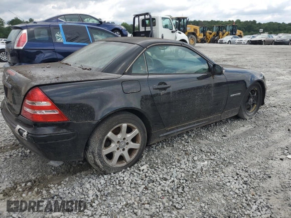 2001 Mercedes-Benz SLK 230 Kompressor z VIN WDBKK49F31F175681, wystawiony jako Copart lot #65155374 z przebiegiem Nie podano mil oraz Nie do naprawy • Non repairable. Historia ofert i sprzedaży dostępna na DreamBid. Obrazek 3.
