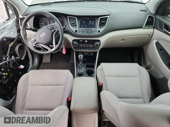2018 Hyundai Tucson SEL Plus z VIN KM8J33A41JU670631, wystawiony jako Copart lot #59887105 z przebiegiem 133 012 mil mil oraz Szkoda całkowita • Salvage title. Historia ofert i sprzedaży dostępna na DreamBid. Obrazek 8.