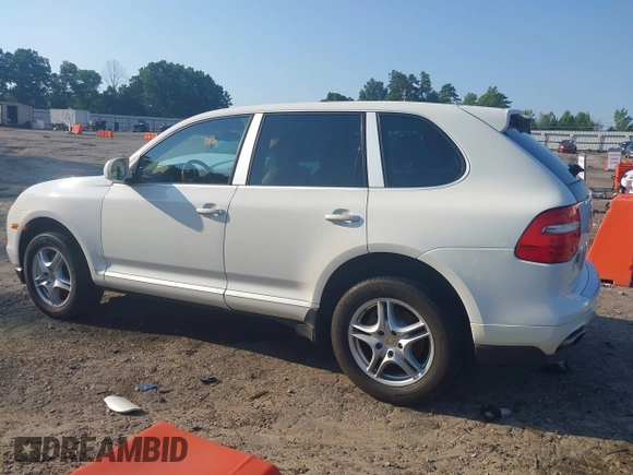2009 Porsche Cayenne z VIN WP1AA29P79LA03940, wystawiony jako IAAI lot #42561786 z przebiegiem 159 648 mil mil oraz . Historia ofert i sprzedaży dostępna na DreamBid. Obrazek 14.