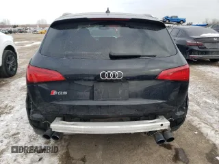 2016 Audi SQ5 3.0T Technik with VIN WA1LCAFP1GA117602, listed as a Copart auction lot 41577155 with 126,549 mi miles and Clean Title. Bid and sale history available at carsss.com. Image 6.