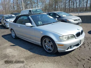 2004 BMW 3 Series 330Ci with VIN WBABW53444PJ95582, listed as a IAAI auction lot 41711654 with 225,895 mi miles. Bid and sale history available at carsss.com. Image 1.