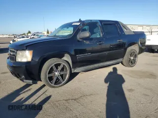 2007 Chevrolet Avalanche LT w/3LT with VIN 3GNEC120X7G181427, listed as a Copart auction lot 88351515 with 140,076 mi miles and Salvage Title. Bid and sale history available at carsss.com. Image 1.
