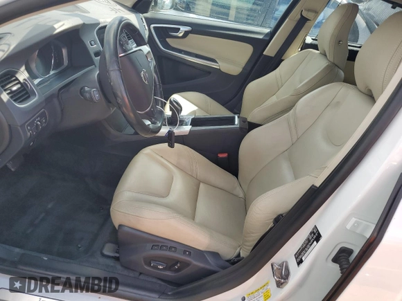 2017 Volvo S60 Inscription Platinum with VIN LYV402TM6HB195886, listed as a Copart auction lot 73937104 with 0 mi miles and Non Repairable. Bid and sale history available at carsss.com. Image 7.