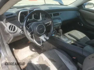 2011 Chevrolet Camaro 2LT с VIN 2G1FC1ED9B9133991, выставлен на аукционе Copart как лот 61664255 с пробегом 81 960 миль миль и Списание • Salvage title. История ставок и продаж доступна на DreamBid. Изображение 8.