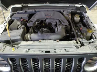 2020 Jeep Gladiator Overland z VIN 1C6HJTFG6LL135872, wystawiony jako Copart lot #59249895 z przebiegiem 113 519 mil mil oraz Czysty tytuł • Clean title. Historia ofert i sprzedaży dostępna na DreamBid. Obrazek 12.