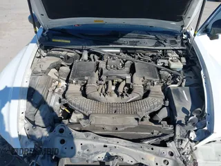 2015 Lexus LS with VIN JTHBL5EF5F5135527, listed as a IAAI auction lot 41361235 with 196,487 mi miles. Bid and sale history available at carsss.com. Image 10.