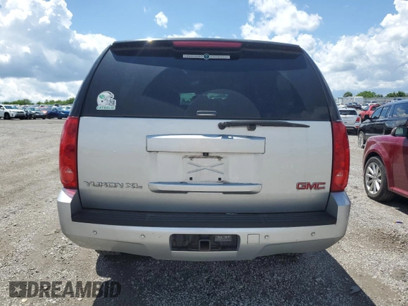 2014 GMC Yukon XL SLT z VIN 1GKS2KE73ER179324, wystawiony jako Copart lot #58002305 z przebiegiem 228 651 mil mil oraz Szkoda całkowita • Salvage title. Historia ofert i sprzedaży dostępna na DreamBid. Obrazek 6.