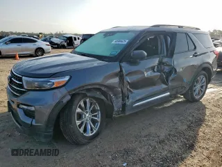 2021 Ford Explorer XLT z VIN 1FMSK7DH2MGC39148, wystawiony jako Copart lot #60888625 z przebiegiem 82 441 mil mil oraz Szkoda całkowita • Salvage title. Historia ofert i sprzedaży dostępna na DreamBid. Obrazek 1.