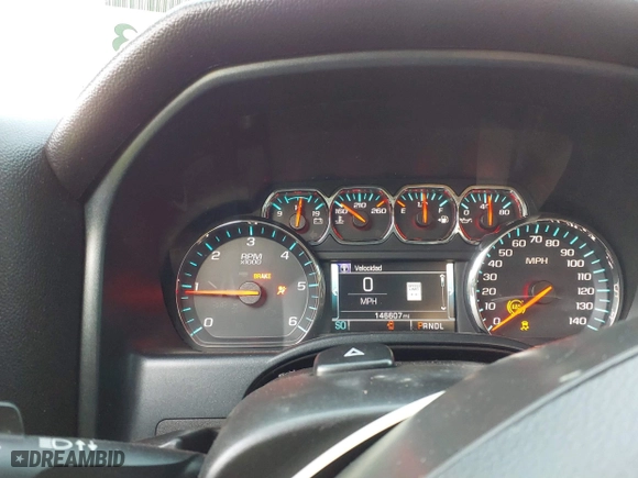 2018 Chevrolet Silverado 1500 LT with VIN 1GCVKREC1JZ292441, listed as a IAAI auction lot 41074213 with 146,607 mi miles. Bid and sale history available at carsss.com. Image 7.