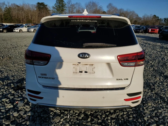 2016 Kia Sorento SXL with VIN 5XYPKDA57GG150301, listed as a Copart auction lot 43777345 with 82,593 mi miles and Salvage title. Bid and sale history available at DreamBid. Image 6.