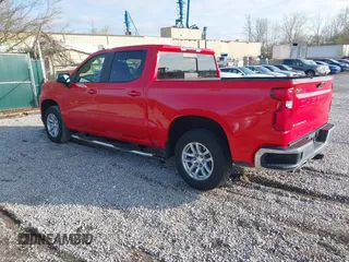 2019 Chevrolet Silverado 1500 LT with VIN 1GCUYDED5KZ218933, listed as a IAAI auction lot 41923954 with 101,485 mi miles. Bid and sale history available at carsss.com. Image 3.