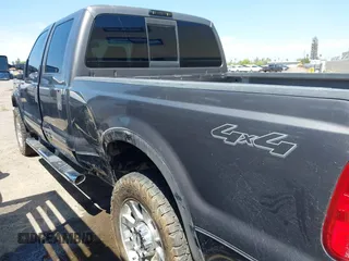 2008 Ford Super Duty F-250 SRW XL with VIN 1FTSW21R08EB98044, listed as a IAAI auction lot 42002642 with 197,393 mi miles. Bid and sale history available at carsss.com. Image 14.