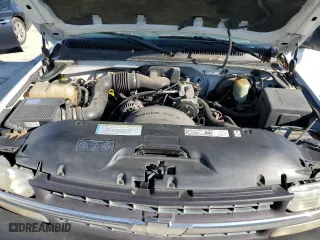 2000 Chevrolet Silverado 1500 with VIN 1GCEC14WXYZ168494, listed as a Copart auction lot 88783285 with 313,153 mi miles and Salvage Title. Bid and sale history available at carsss.com. Image 11.