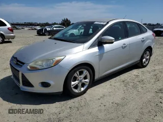 2013 Ford Focus SE z VIN 1FADP3F20DL153236, wystawiony jako Copart lot #53386075 z przebiegiem 140 269 mil mil oraz Czysty tytuł • Clean title. Historia ofert i sprzedaży dostępna na DreamBid. Obrazek 1.