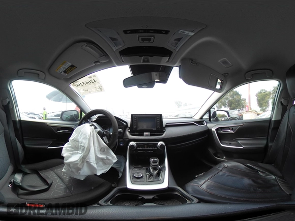 2020 Toyota RAV4 Hybrid XLE with VIN 2T3RWRFV5LW058103, listed as a IAAI auction lot 42665299 with 112,634 mi miles and . Bid and sale history available at DreamBid. Image 21.