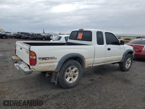 2002 Toyota Tacoma z VIN 5TEWN72N42Z895430, wystawiony jako Copart lot #57458155 z przebiegiem Nie podano mil oraz Szkoda całkowita • Salvage title. Historia ofert i sprzedaży dostępna na DreamBid. Obrazek 3.