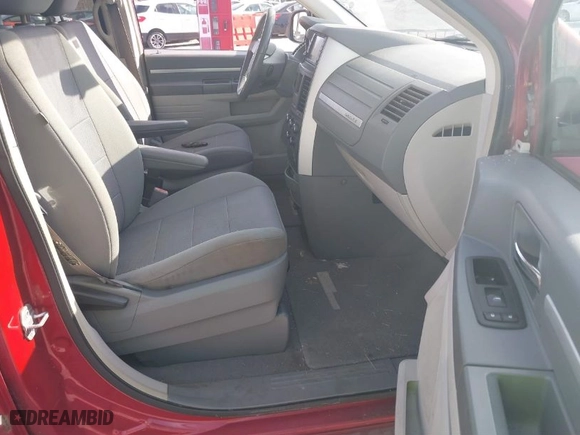 2008 Dodge Grand Caravan SXT with VIN 2D8HN54P08R723813, listed as a IAAI auction lot 41874436 with 211,322 mi miles. Bid and sale history available at carsss.com. Image 5.