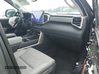 2022 Toyota Tundra Limited with VIN 5TFJA5AB5NX010780, listed as a IAAI auction lot 42446780 with 47,114 mi miles and . Bid and sale history available at DreamBid. Image 5.