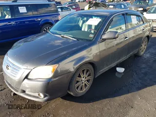 2008 Toyota Avalon XL with VIN 4T1BK36B18U311398, listed as a IAAI auction lot 40932176 with 272,607 mi miles. Bid and sale history available at carsss.com. Image 17.