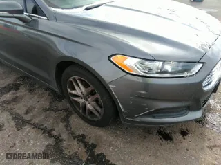 2014 Ford Fusion SE with VIN 3FA6P0H77ER268418, listed as a IAAI auction lot 41952529 with 196,559 mi miles. Bid and sale history available at carsss.com. Image 6.