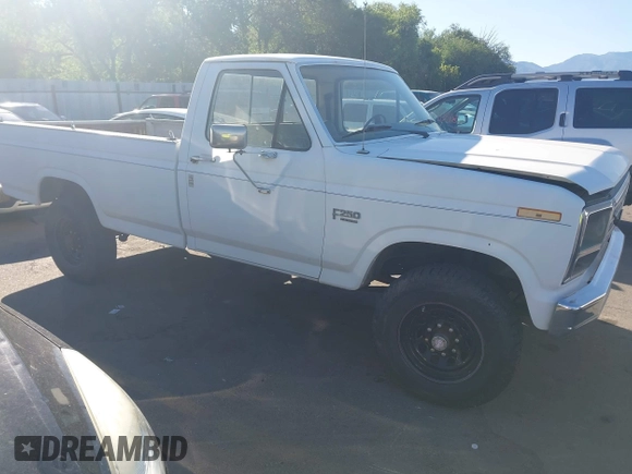 1985 Ford F-250 with VIN 1FTHF2615FKB23867, listed as a IAAI auction lot 42713630 with 96,557 mi miles and . Bid and sale history available at DreamBid. Image 1.