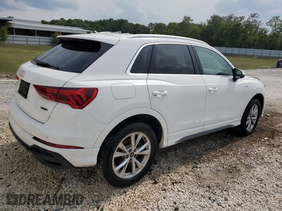 2024 Audi Q3 S line Premium z VIN WA1DECF36R1051672, wystawiony jako Copart lot #59265955 z przebiegiem 28 634 mil mil oraz Czysty tytuł • Clean title. Historia ofert i sprzedaży dostępna na DreamBid. Obrazek 3.