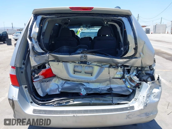 2006 Honda Odyssey EX с VIN 5FNRL38416B456655, выставлен на аукционе IAAI как лот 42543308 с пробегом 291 626 миль миль и . История ставок и продаж доступна на DreamBid. Изображение 6.