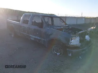 2007 Ford F-250 XL z VIN 1FTSW21P97EA26253, wystawiony jako IAAI lot #41918836 z przebiegiem Nie podano mil oraz . Historia ofert i sprzedaży dostępna na DreamBid. Obrazek 1.