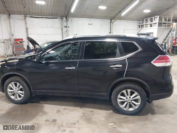 2016 Nissan Rogue S with VIN KNMAT2MV9GP597101, listed as a IAAI auction lot 41917828 with 122,568 mi miles. Bid and sale history available at carsss.com. Image 14.