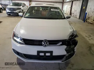2012 Volkswagen Jetta SEL with VIN 3VWLP7AJ9CM314236, listed as a Copart auction lot 43470145 with 134,705 mi miles and Salvage title. Bid and sale history available at DreamBid. Image 5.