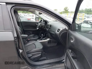 2018 Jeep Compass Latitude с VIN 3C4NJDBBXJT222915, выставлен на аукционе IAAI как лот 42363416 с пробегом 107 377 миль миль и . История ставок и продаж доступна на DreamBid. Изображение 5.