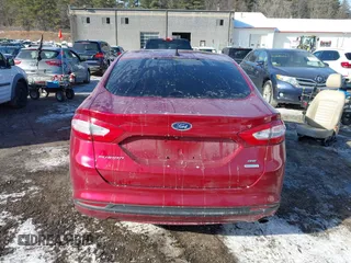 2016 Ford Fusion SE with VIN 3FA6P0HD3GR321785, listed as a IAAI auction lot 41386347 with 124,201 mi miles. Bid and sale history available at carsss.com. Image 16.